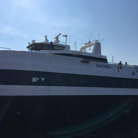 Leilighet I Sorlandshus I Son - Sjoutsikt - Naer Son Spa Exterior foto